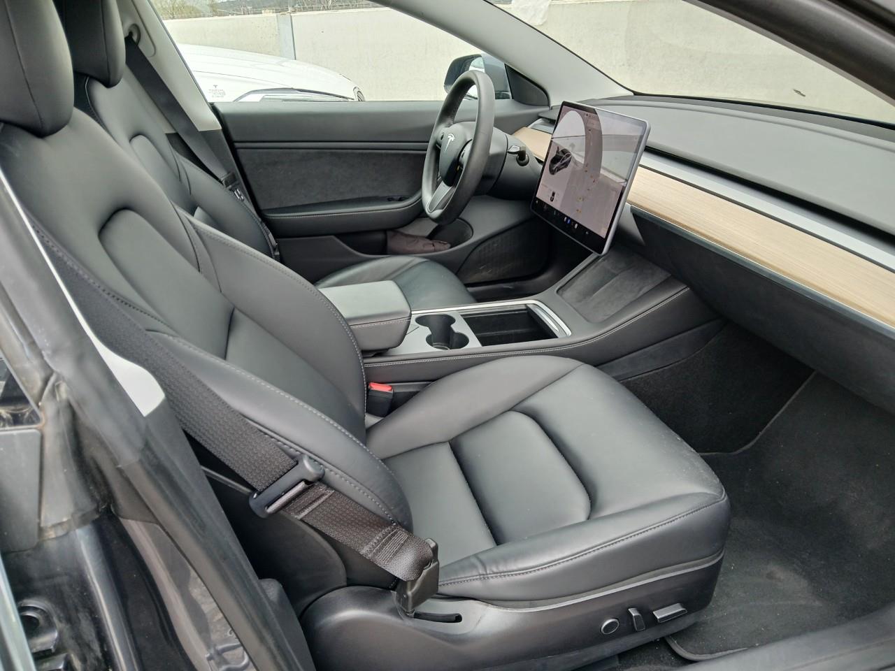 Foto Tesla Model 3 6