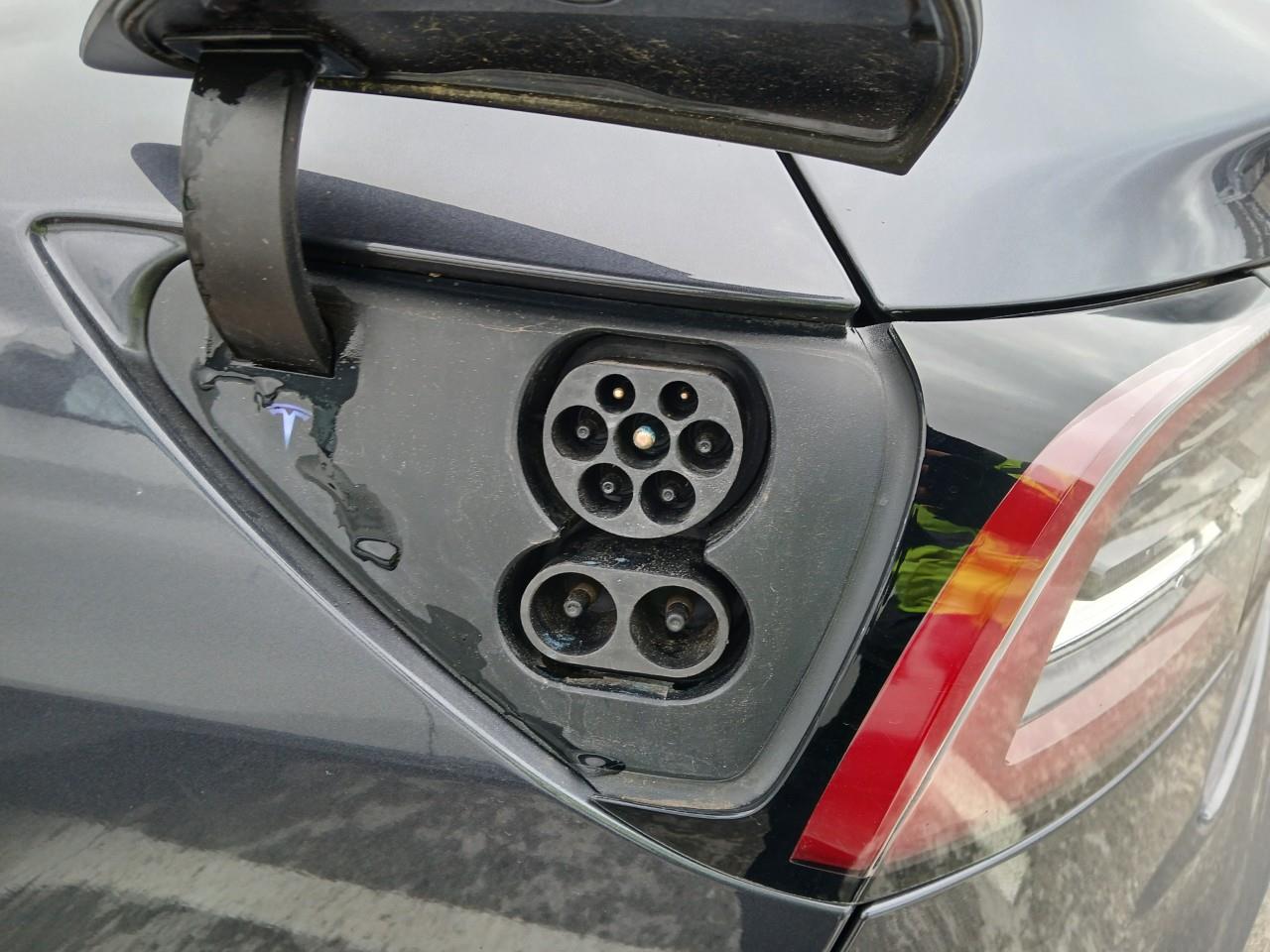 Foto Tesla Model 3 14