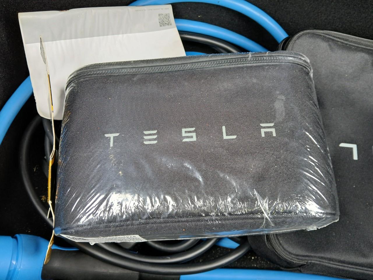 Foto Tesla Model 3 15