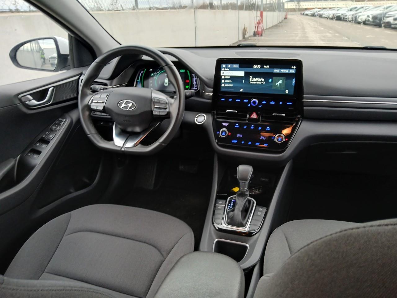 Foto Hyundai IONIQ 3