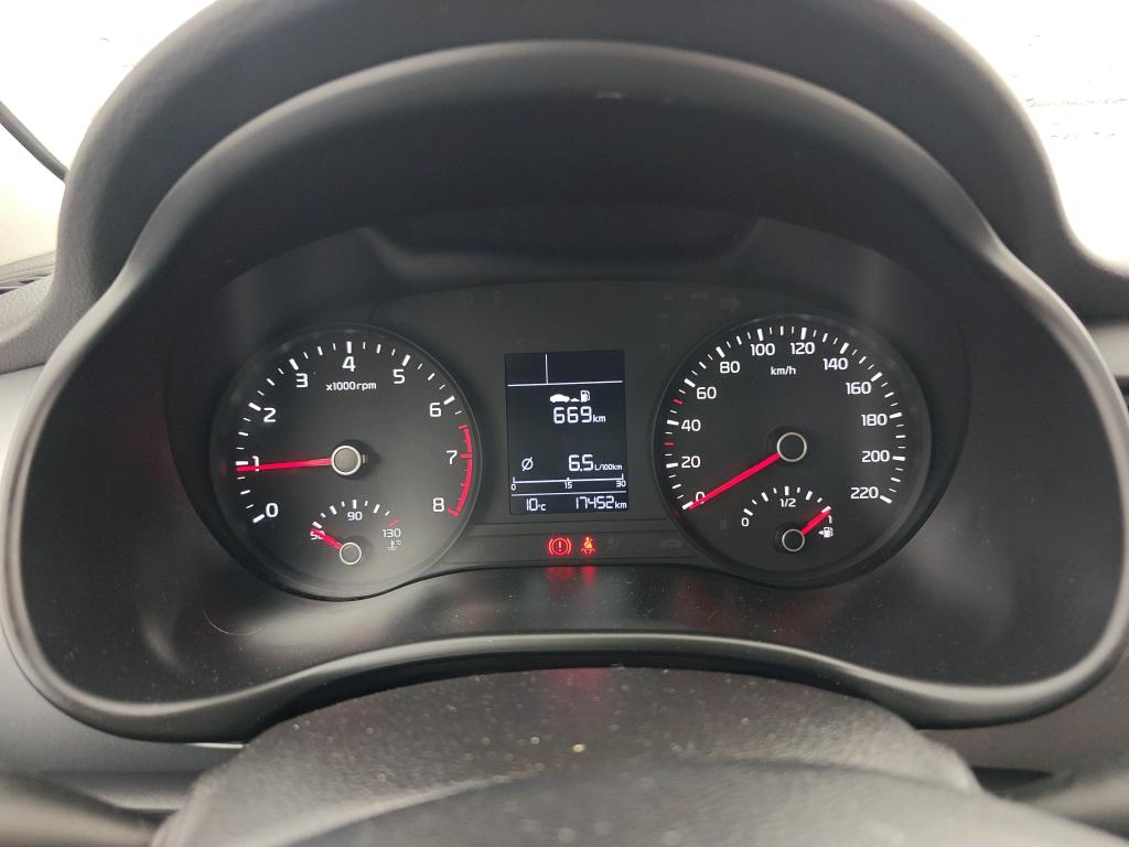 Foto Kia Stonic 4