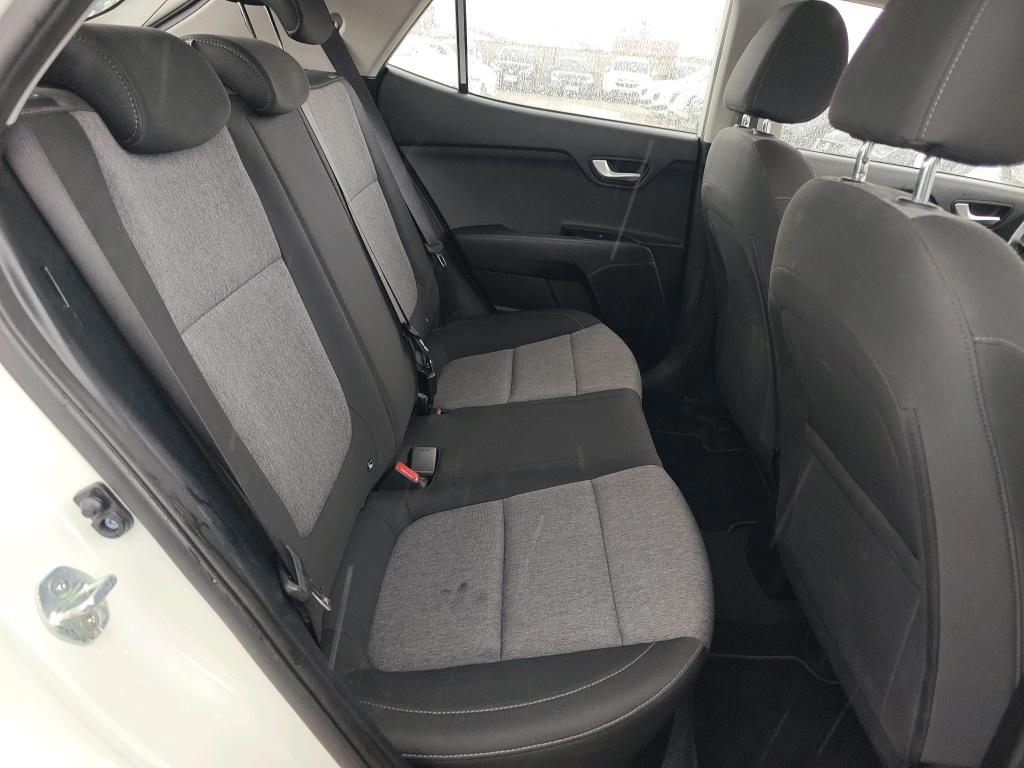 Foto Kia Stonic 7