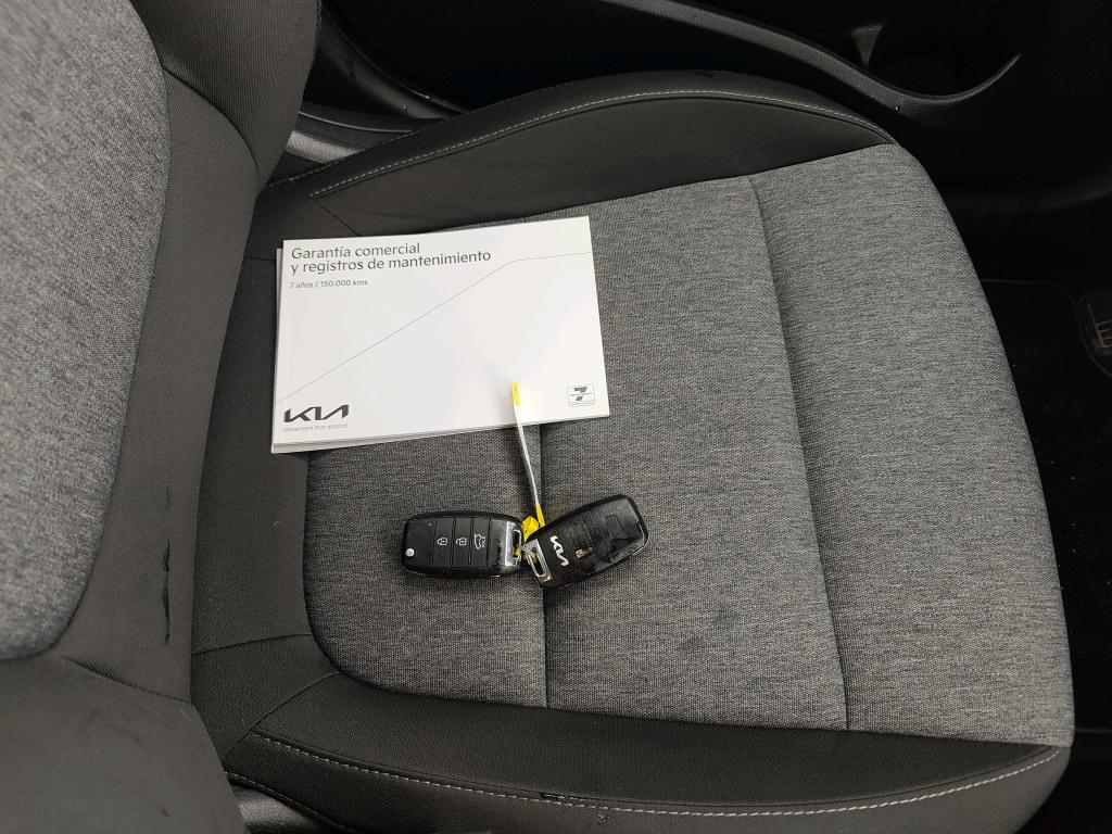 Foto Kia Stonic 9
