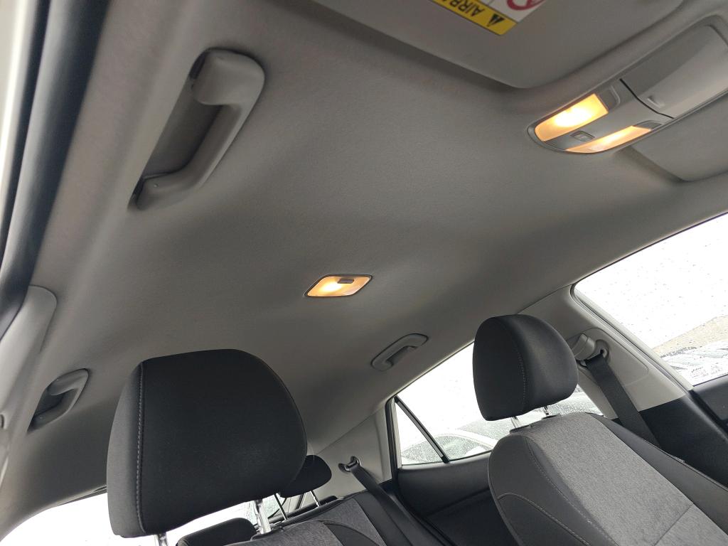 Foto Kia Stonic 12