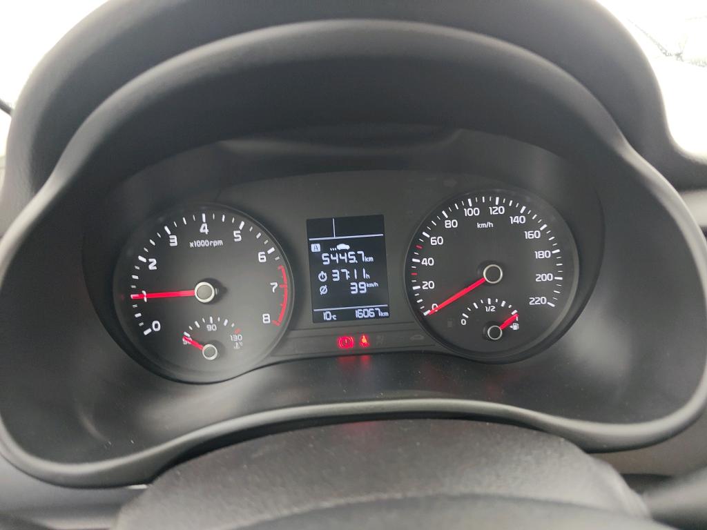 Foto Kia Stonic 4