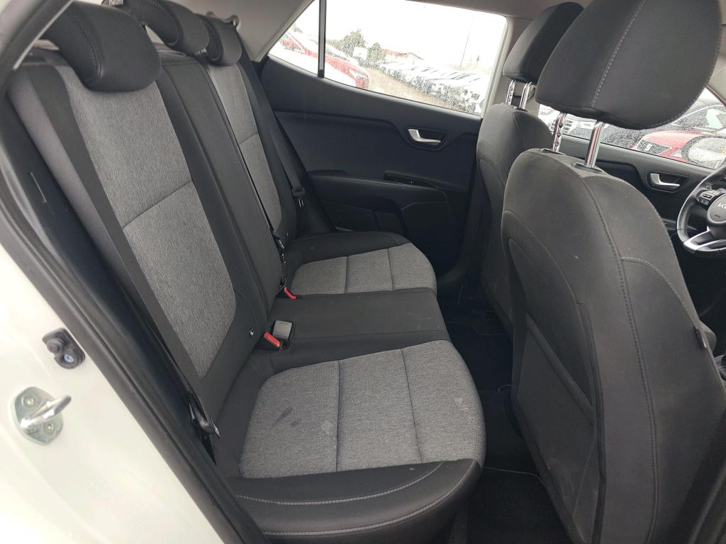 Foto Kia Stonic 7