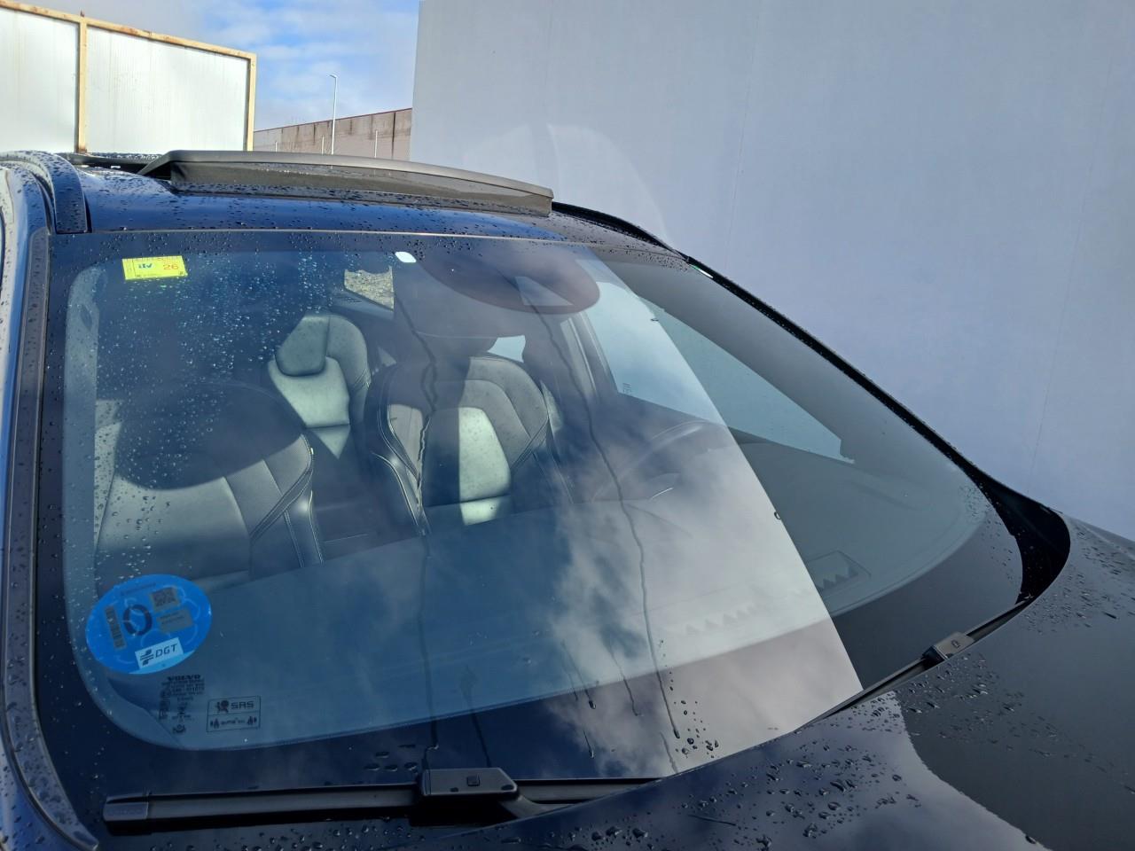 Daño en Parabrisas Arañazo profundo Arañazo profundo