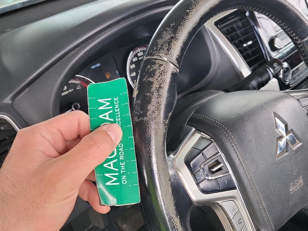 Daño en volante Usado Usado