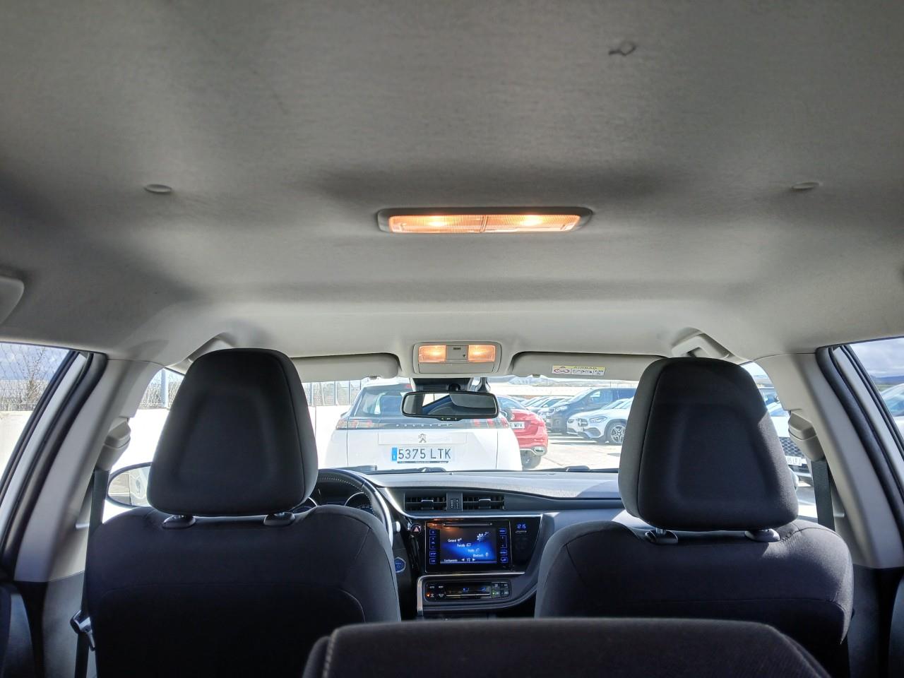 Foto Toyota Auris 10
