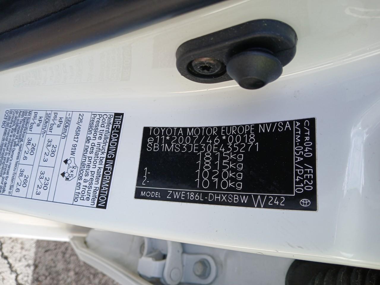 Foto Toyota Auris 14