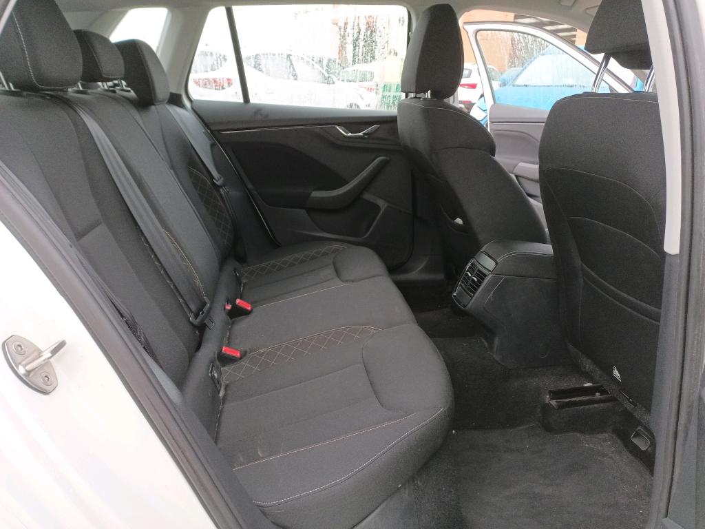 Foto Skoda Kamiq 7