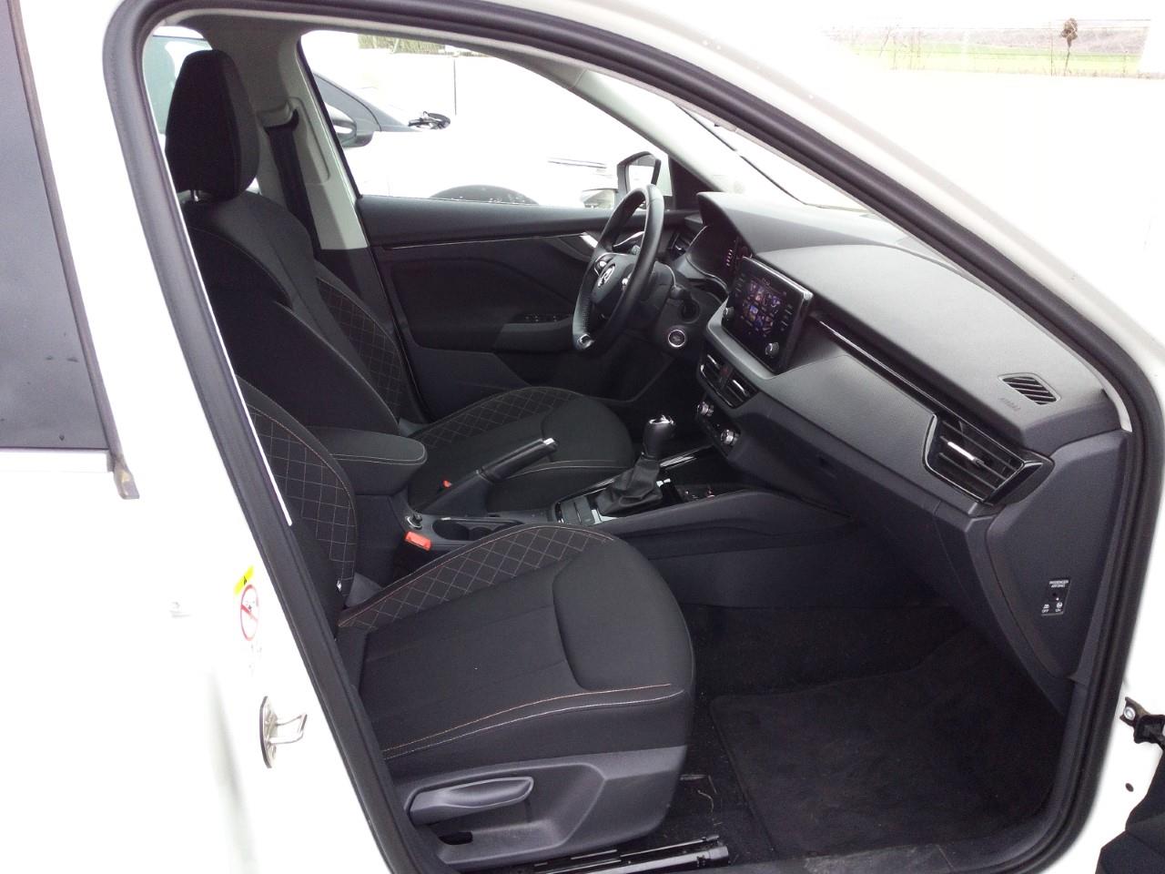 Foto Skoda Scala 6