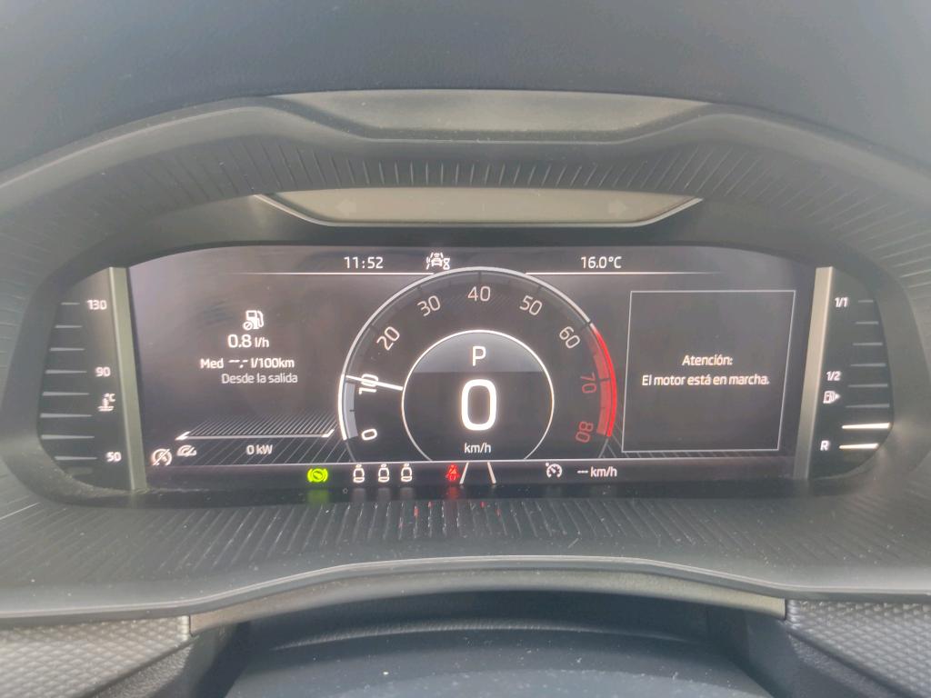 Foto Skoda Scala 4