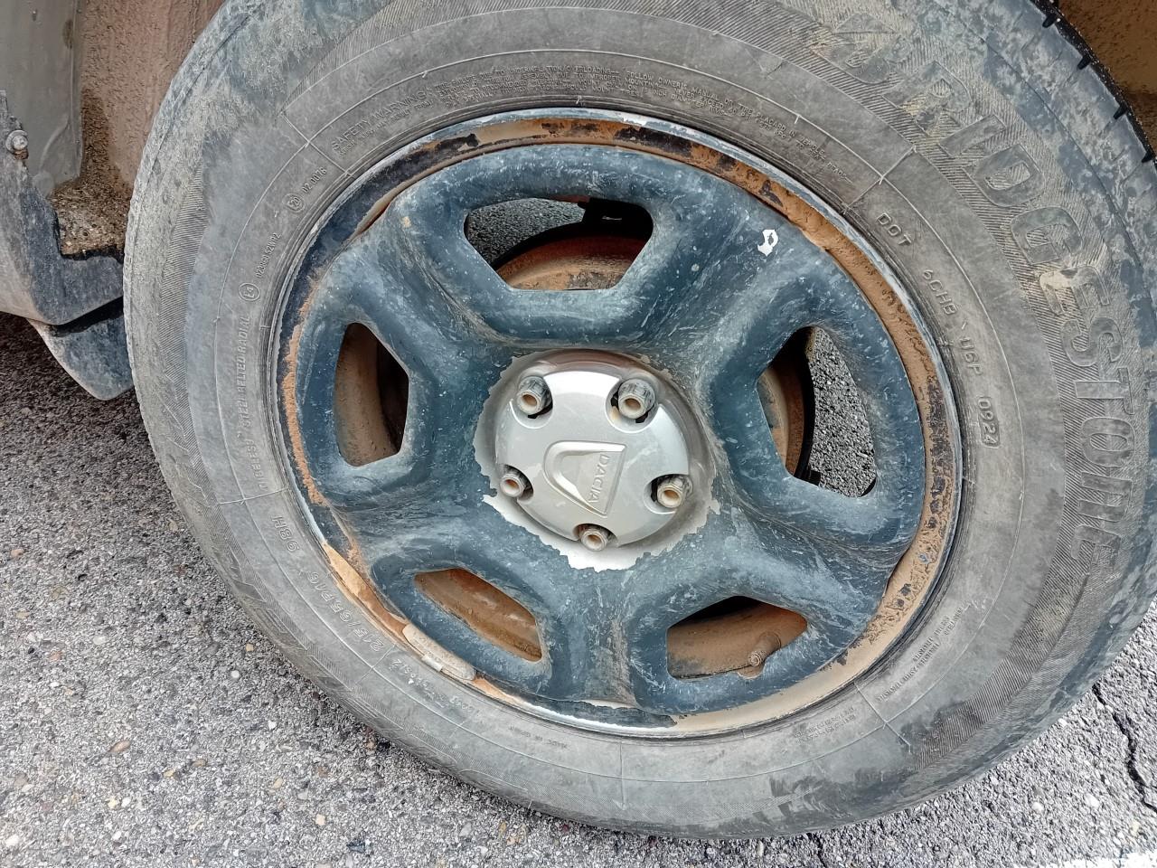 Daño en Llantas de aleación Golpe carrocería Golpe carrocería