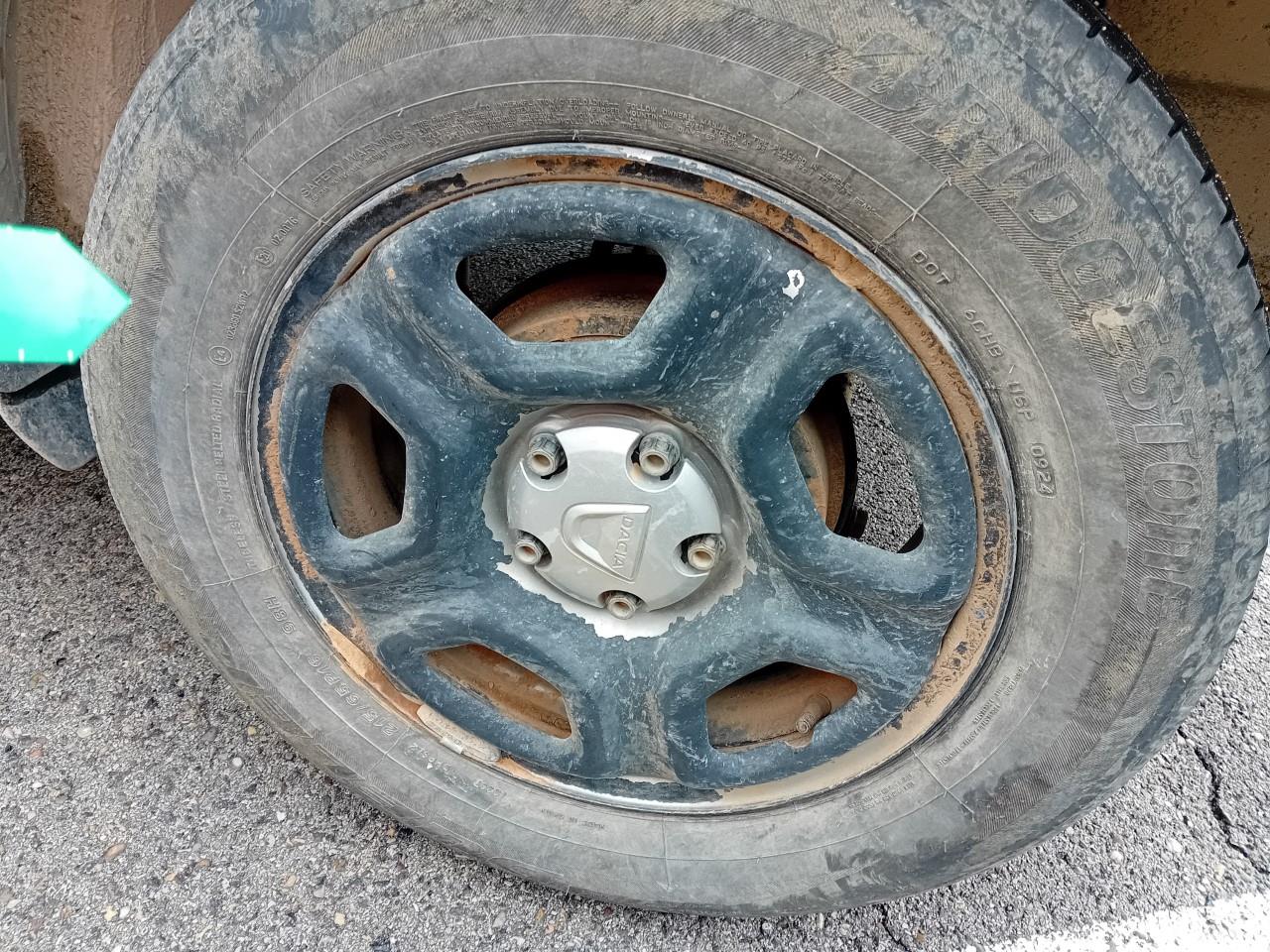 Daño en Llantas de aleación Golpe carrocería Golpe carrocería