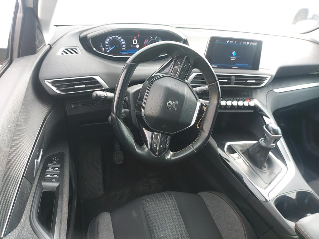 Foto Peugeot 3008 3
