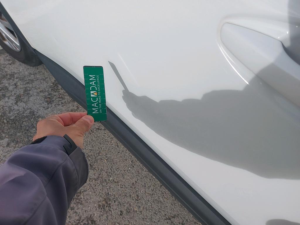 Daño en Puerta delantera izquierda Bollo Bollo