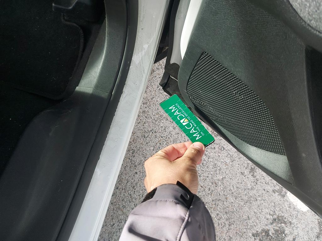 Daño en Guarnecido puerta Arañazo ligero Arañazo ligero