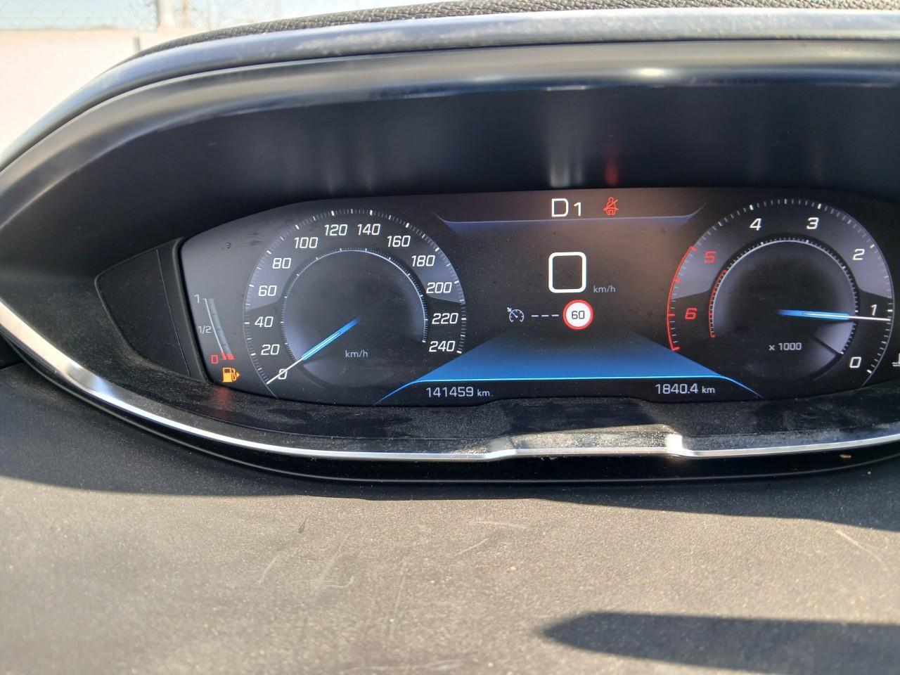 Foto Peugeot 5008 4