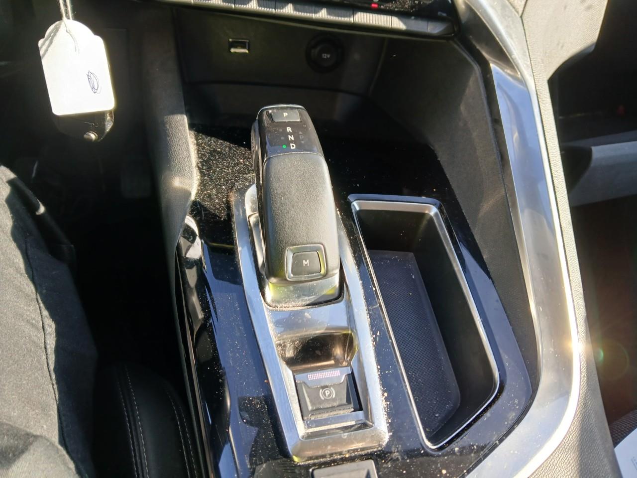 Foto Peugeot 5008 18