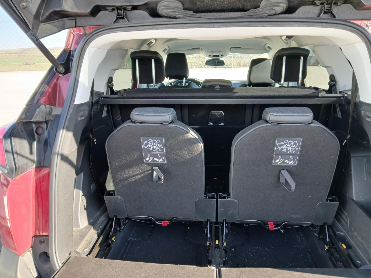 Foto Peugeot 5008 19