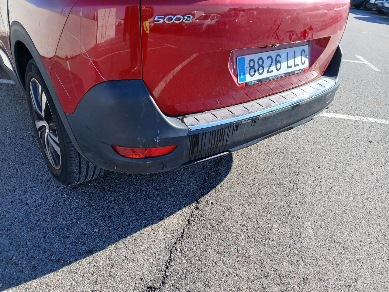 Daño en Antiniebla traserp Roto Roto