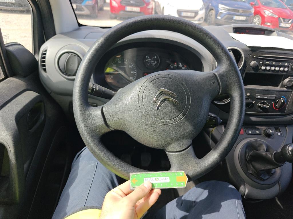 Daño en volante Usado Usado