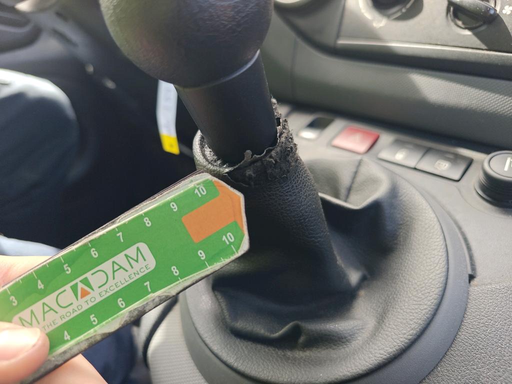 Daño en protector cambio Usado Usado