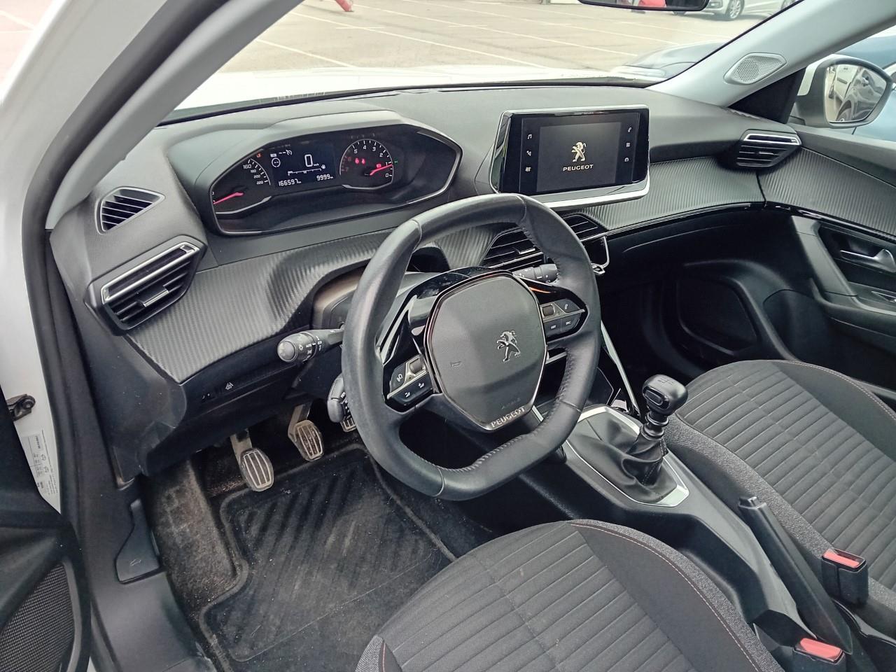 Foto Peugeot 2008 11