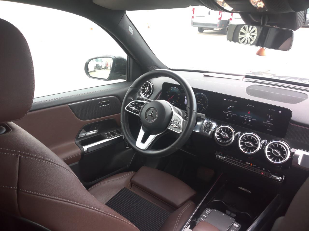 Foto Mercedes Benz Clase GLB 3