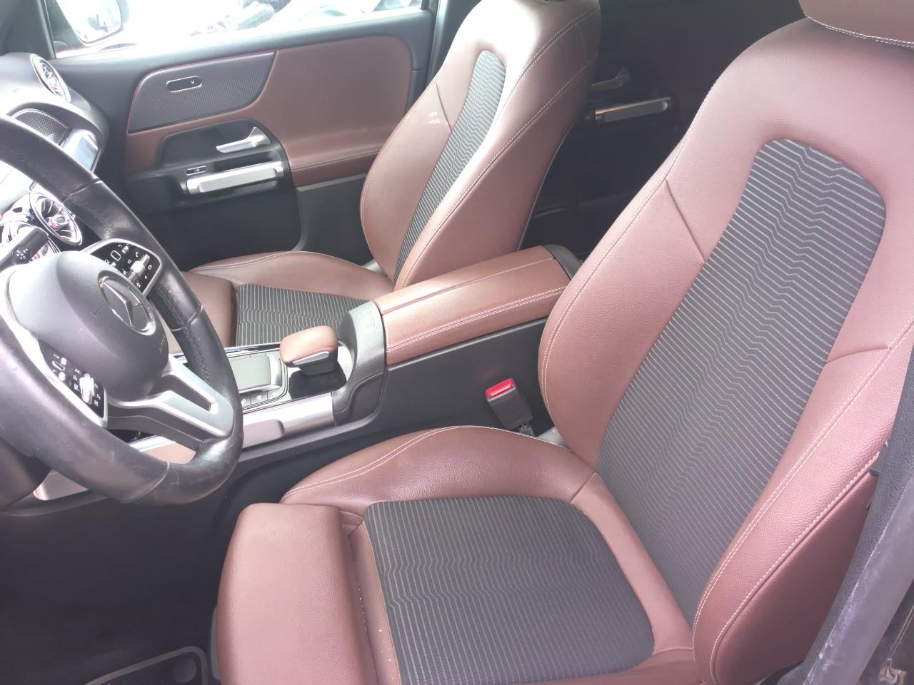 Foto Mercedes Benz Clase GLB 6