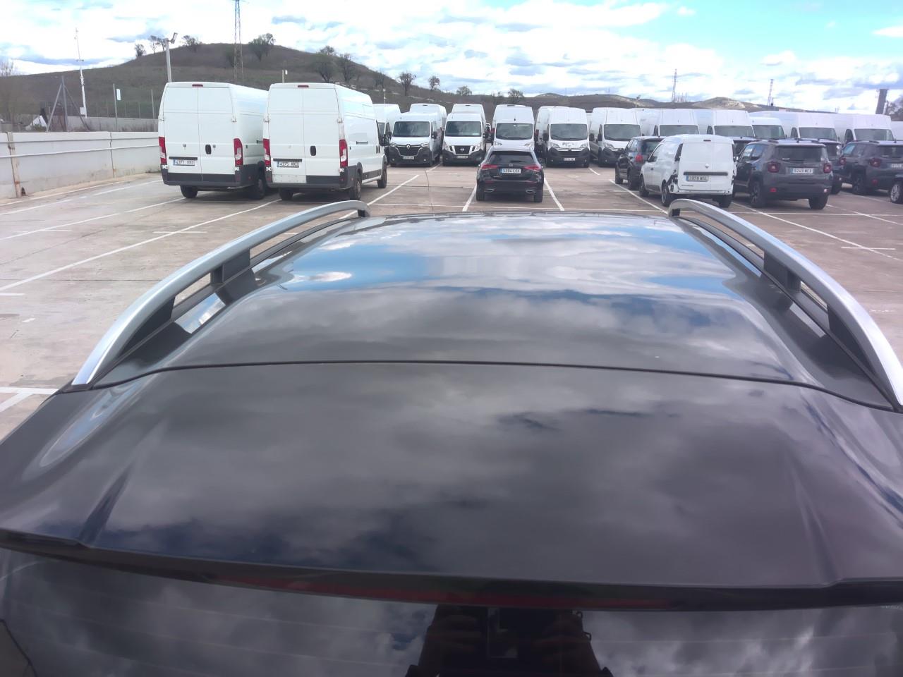 Foto Mercedes Benz Clase GLB 9