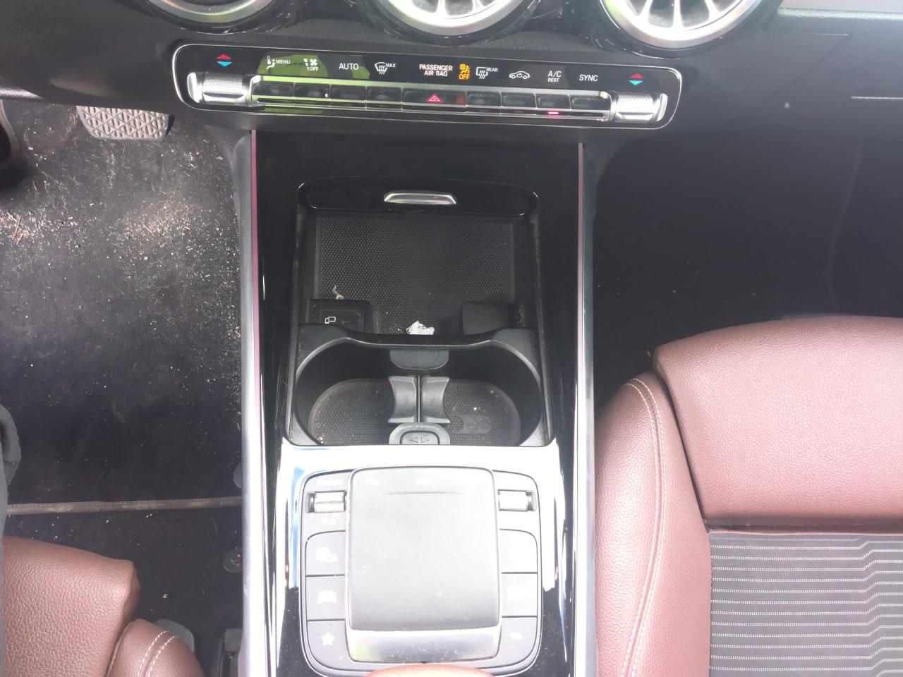 Foto Mercedes Benz Clase GLB 16