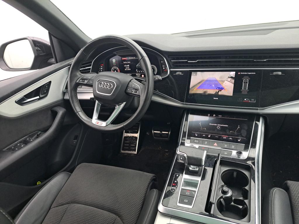 Foto Audi Q8 3