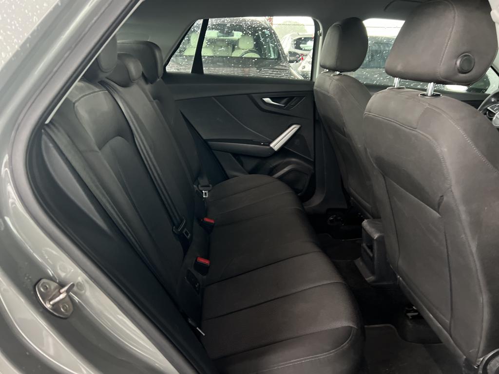 Foto Audi Q2 7