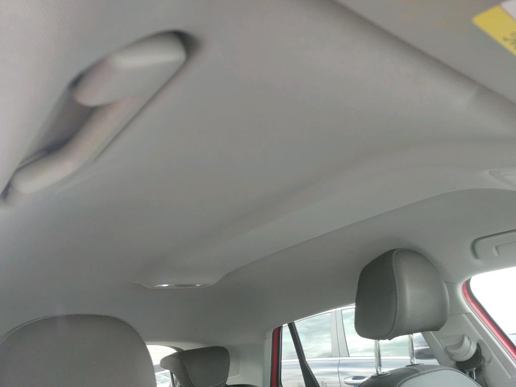 Foto Audi Q2 12