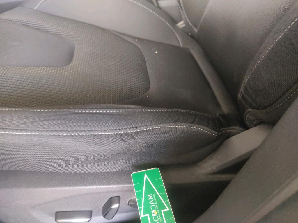 Daño en Asiento conductor Roto Roto