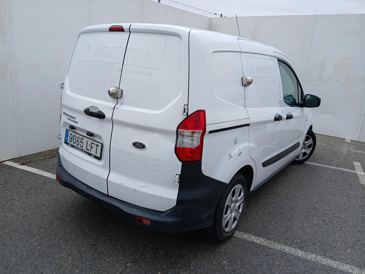 Foto Ford Transit  Courier 2