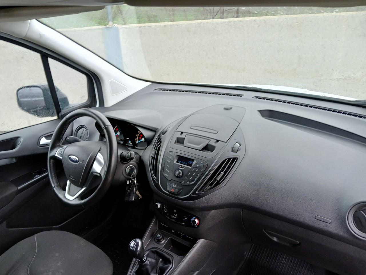 Foto Ford Transit  Courier 3