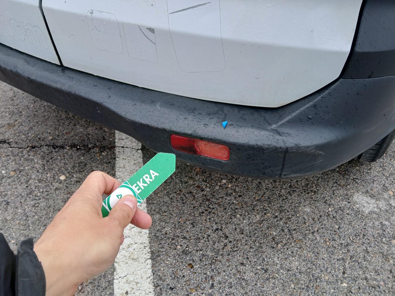 Daño en catadioptre Roto Roto