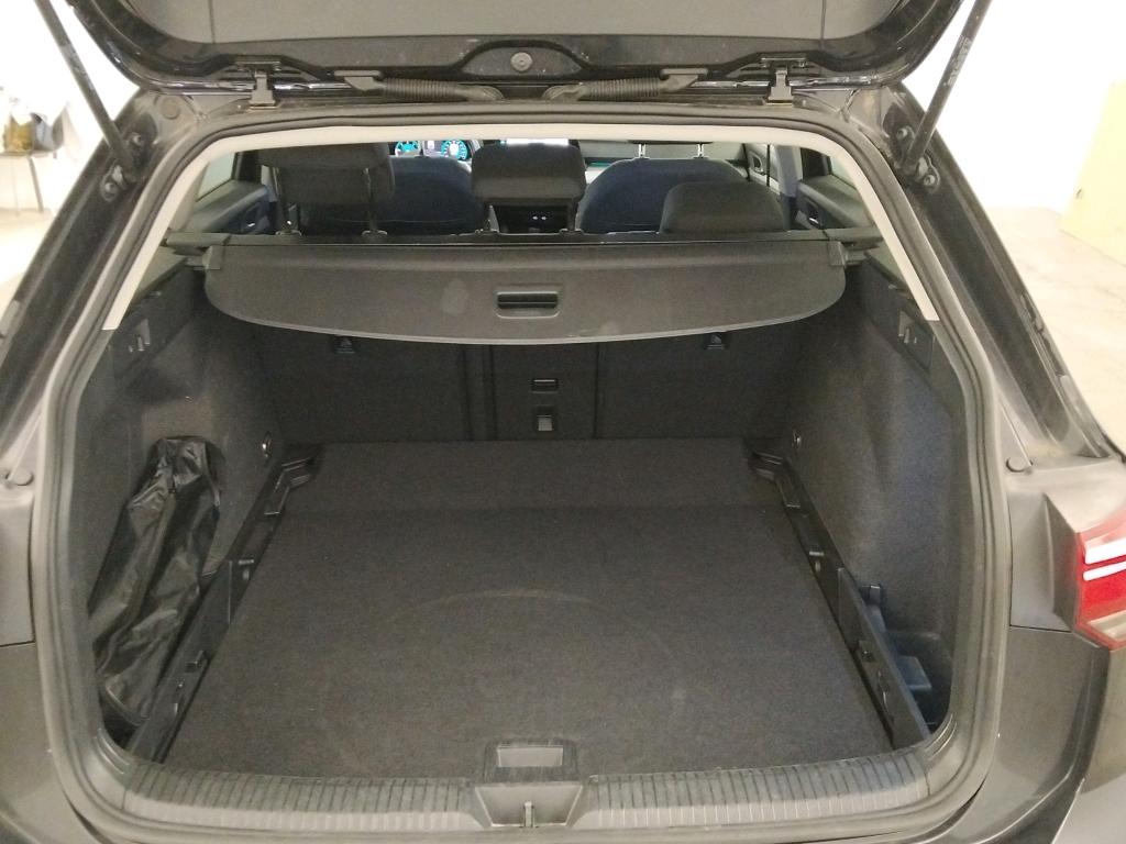 Foto Volkswagen Golf VIII Variant 8