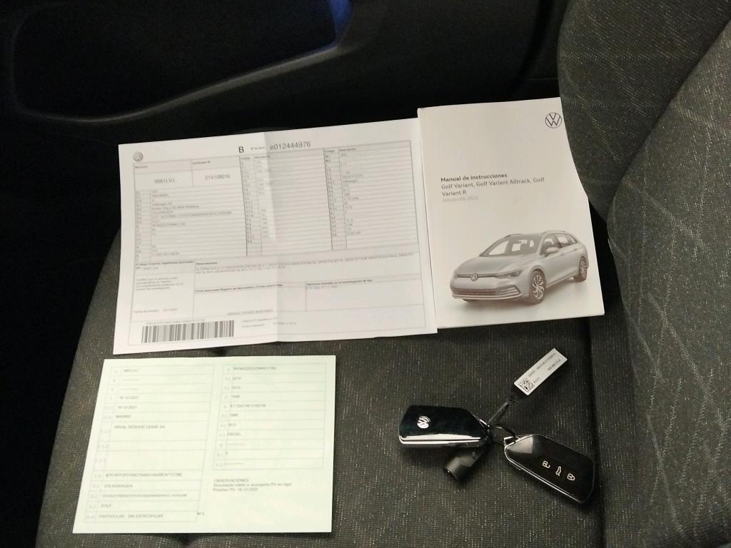 Foto Volkswagen Golf VIII Variant 9