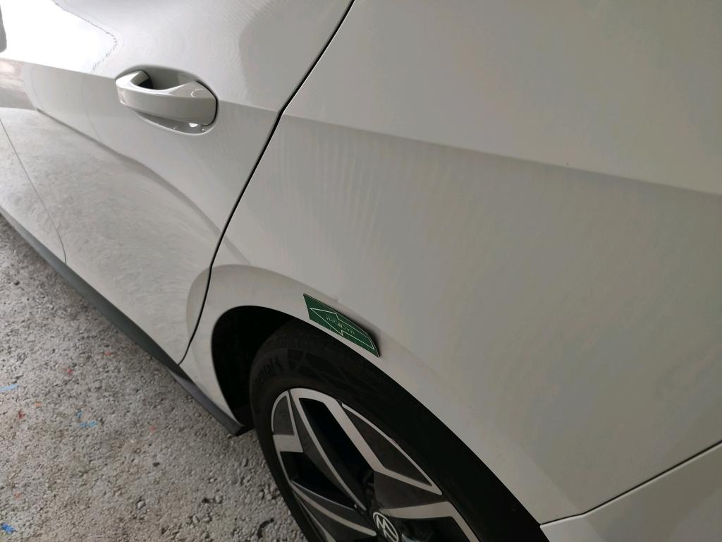 Daño en Aleta trasera izquierdo Bollo Bollo