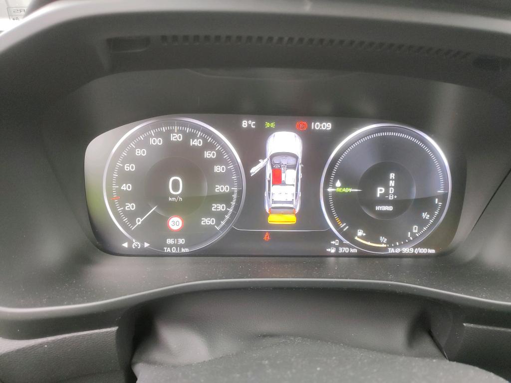 Foto Volvo XC40 4