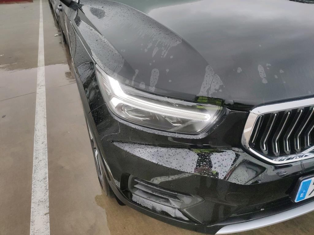 Foto Volvo XC40 18