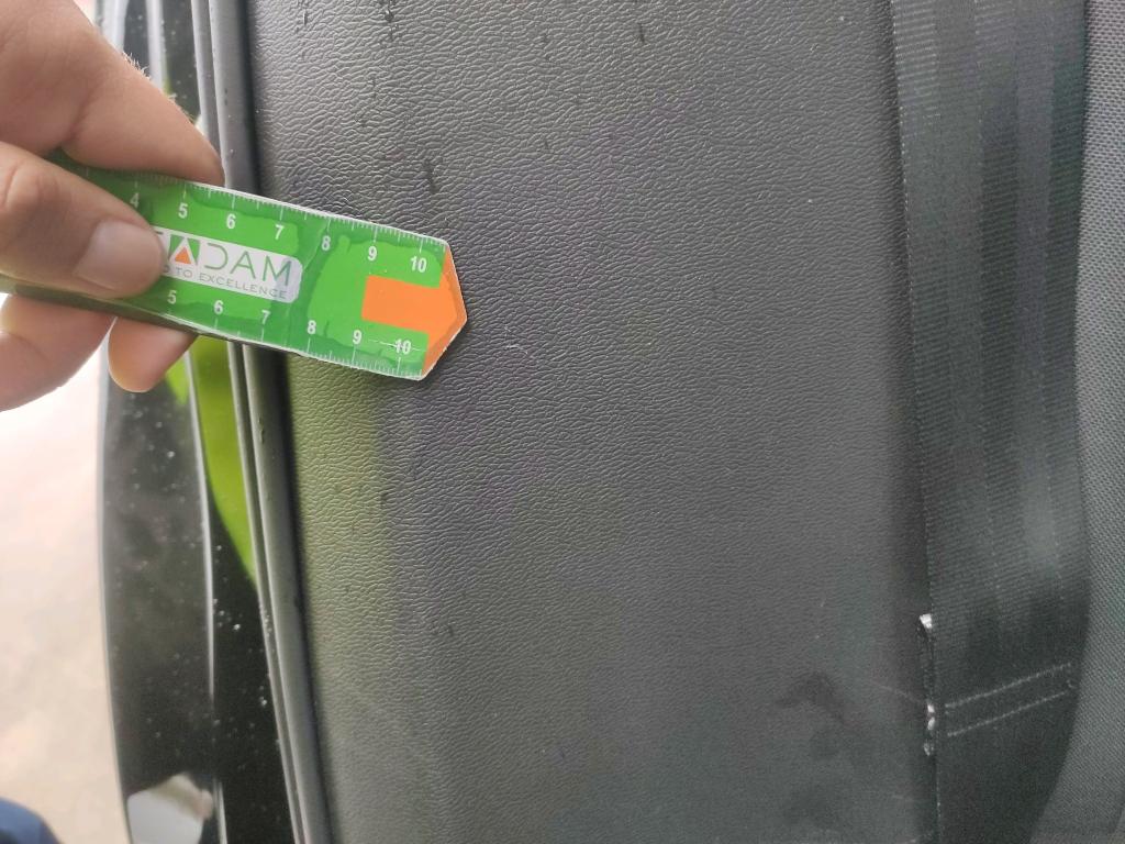 Daño en Habitaculo Arañazo ligero Arañazo ligero