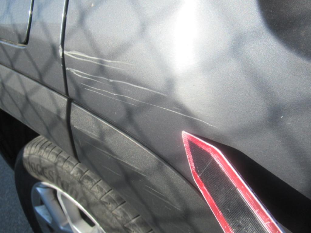 Daño en Panel dañado dañado