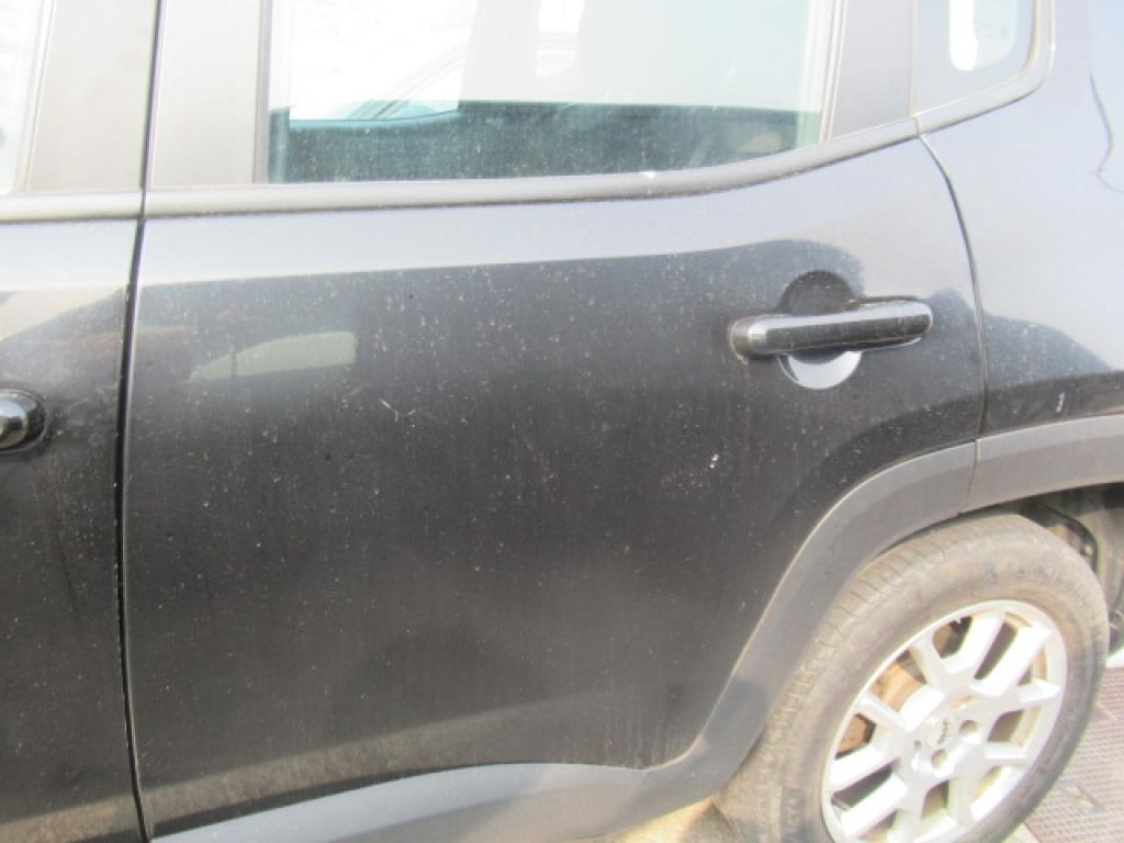 Daño en panel dañado dañado
