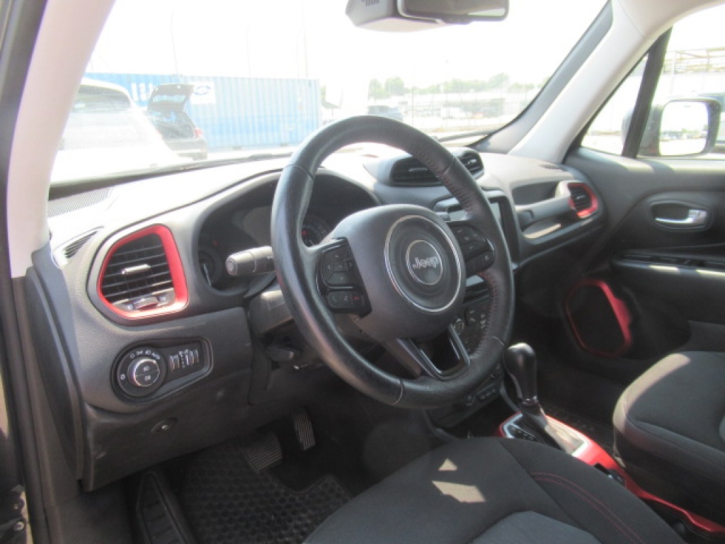 Foto Jeep Renegade 3