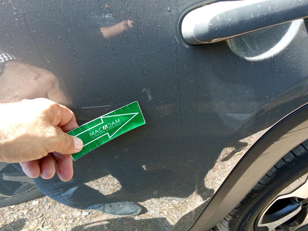 Daño en panel dañado dañado